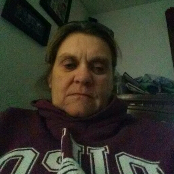 Meet your Posher, Debra - Picture 1 of 1